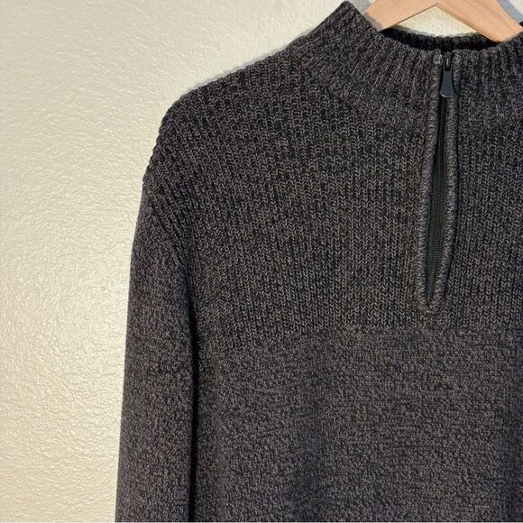 Great Northwest Black Gray Men’s XXL Quarter Zip Sweater with Ribbed Cuffs. - Picture 4 of 9